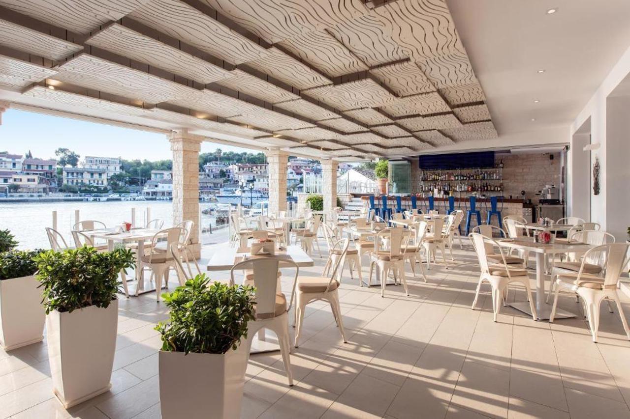Melina Bay Boutique Hotel Kassiopi Eksteriør billede